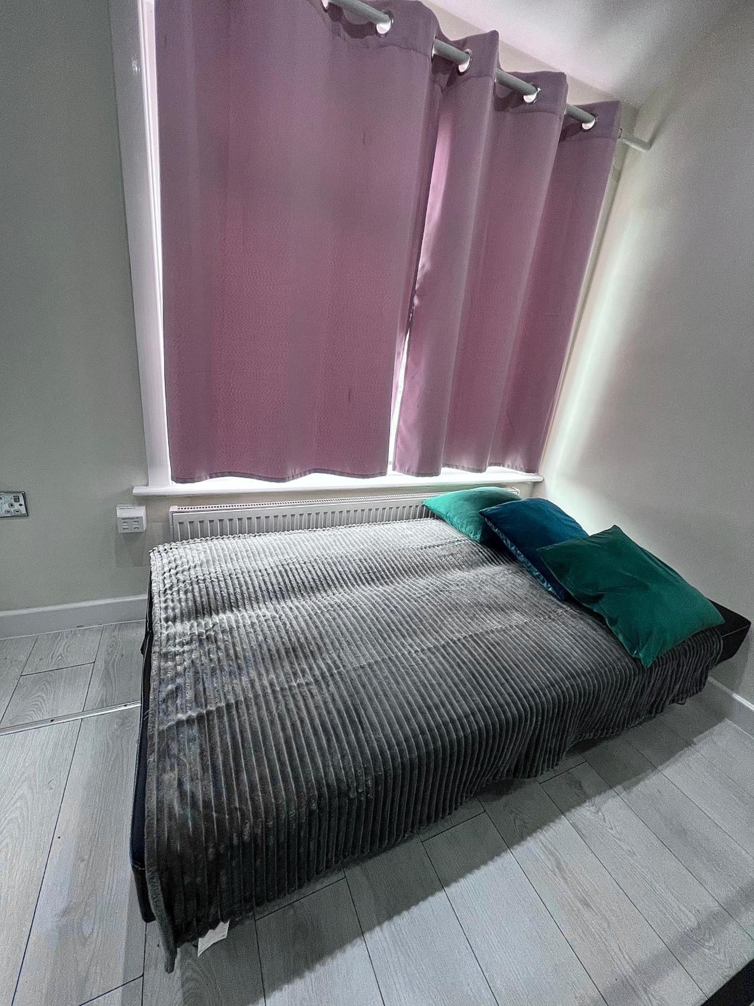 CarshaltonCosy Private Flat In London, Free Parking On Premise公寓 外观 照片